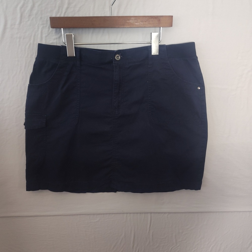 Croft & Barrow Navy Blue Cargo Skort Size 14 Stretch Cotton Ribbed Waistband